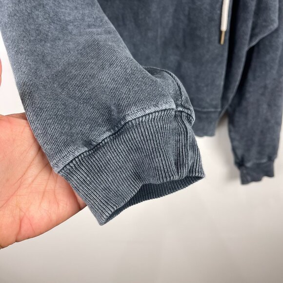 THE GREAT. The Teammate Hoodie Cougar Print Oversized Blue Women's Size 2 Medium - Picture 7 of 10